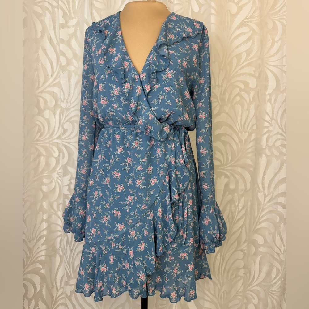 NWT Forever 21 Blue Floral Midi Wrap  Dress